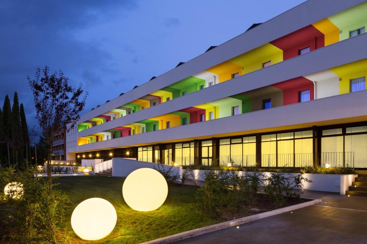 Unaway Hotel 파브로 외부 사진